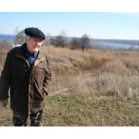 100 років тому у селі Дніпровокам'янка Верхньодніпровського району Дн-кої області народився історик, краєзнавець Василь Артемович Сідак.
