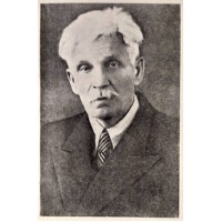 145 років  25 травня 1881 р. у с. Романковому (нині – м. Кам’янське) народився Олексій Коваленко, поет, перекладач, лікар-терапевт за фахом.