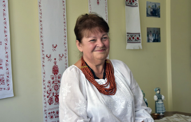 Ольга Родкіна: майстриня вишивки та лялькарства
