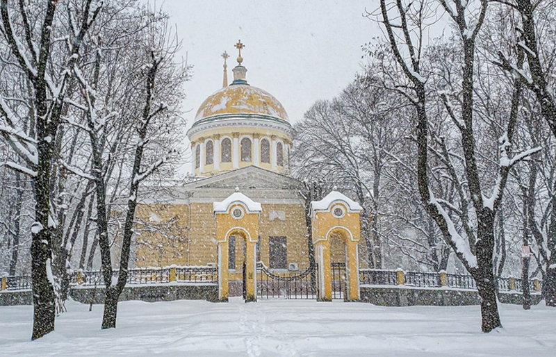 Білосніжна зима у Дніпрі