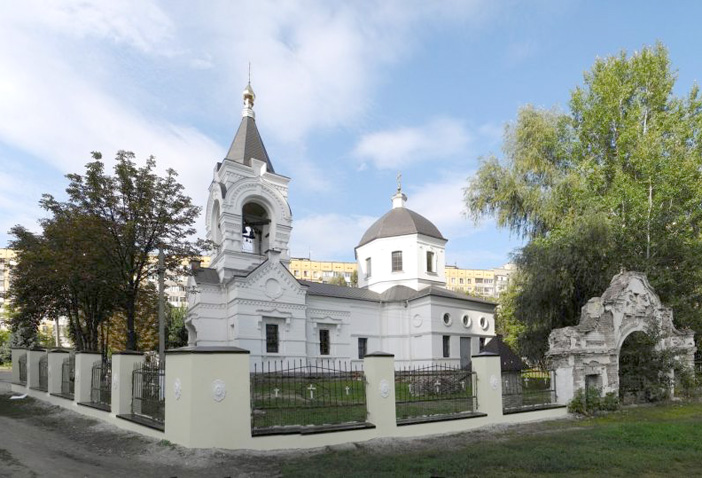 Хрестовоздвиженська церква в Діївці. Сучасне фото.– https://ua.igotoworld.com/ua/poi_object/63066_krestovozdvizhenskiy-hram.htm