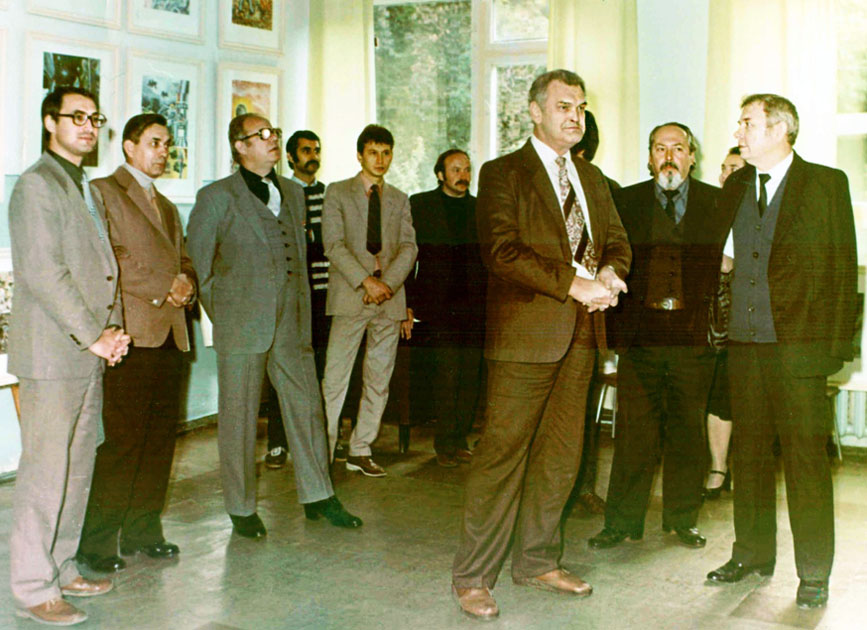 Трошин І. (у центрі), 1970-ті рр. Фото з архіву Е. Чубарова