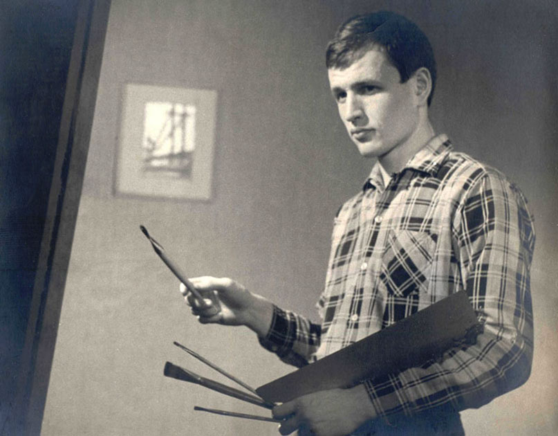 Чубаров Е. у студії, 1960-ті рр. Фото з архіву Е. Чубарова