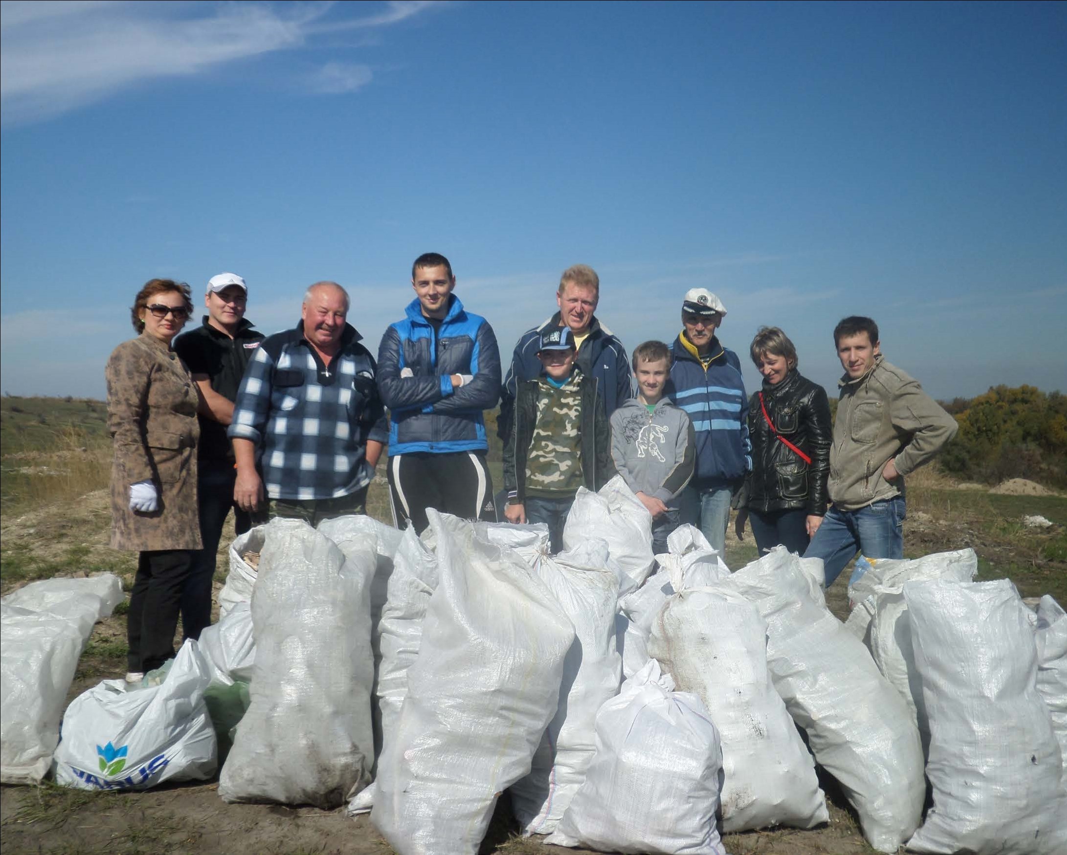 Суботник на острові 04.10.2014р. Фотограф Олександр Малишко