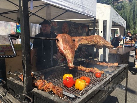 «Смаколик-fest». м. Кам’янське, 2018 // https://sobitie.com.ua/novosti/smakolik-fest-startoval-v-kamenskom