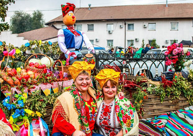 Петриківка. 21 вересня 2019. Фото Ольги Сербовки.