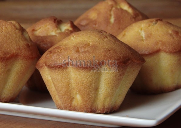 Баба малоросійська. Фото: http://shmakota.com.ua/cupcake/ Баба малоросійська. Фото: http://shmakota.com.ua/cupcake/