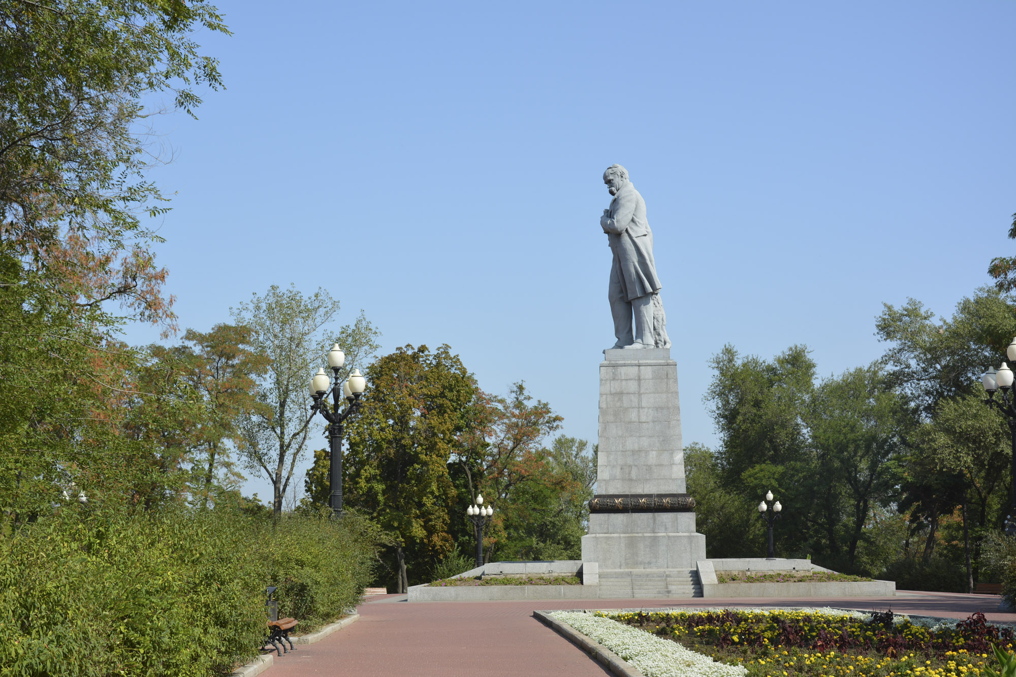 Пам’ятник Шевченку