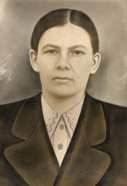 Пайос Одарка Кирилівна. Приблизно в 1939–1940 рр.