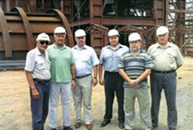 На будівництві агломераційної фабрики. Індія, 2009 р. // З відкритих джерел Інтернету