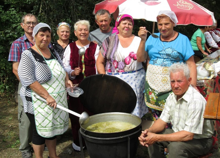 Каунаухівська зливана каша // Наші українські кулінарні шедеври: збірка / КЗК «Дніпропетровський обласний методичний центр клубної роботи та народної творчості».– Дніпро, 2022.