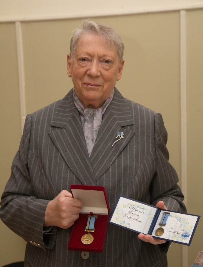 Г.К. Швидько, багаторічний голова ДОО НСКУ з нагородою // http://nsku.org.ua/?cat=13