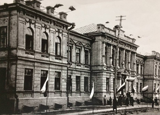 Дитяча лікарня імені І. М. Алексєєнка. Фото початку 20 ст.