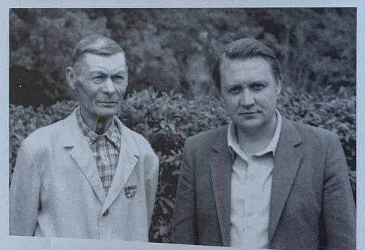 Іван Кібець (ліворуч) із сином Юрієм, 1970-ті рр. с. Котівка
