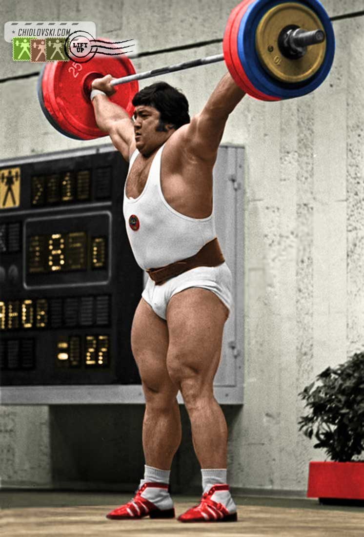 Султан Рахманов – легенда радянського спорту (Олімпіада-80). Фото з сайту: http://sportlegend.kulichki.net/weightlifting/rakhmanov.htm